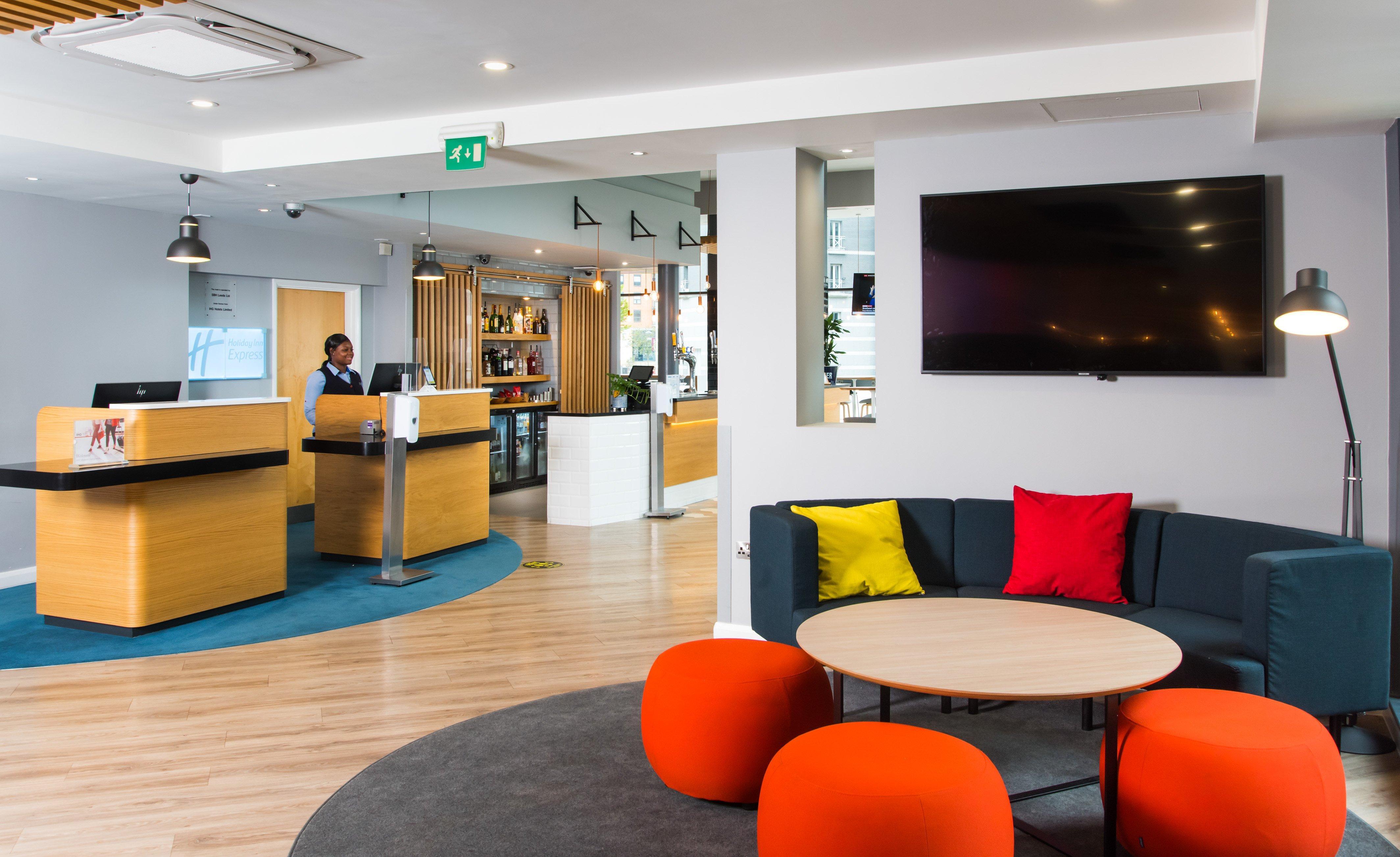 Holiday Inn Express Leeds City Centre - Armouries By Ihg Exterior foto